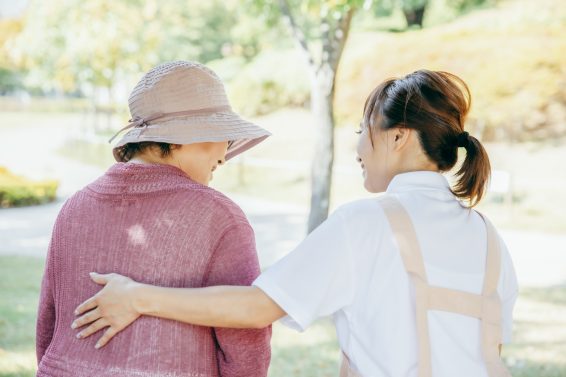 介護の仕事を選んだ理由【他業種から介護業界に戻ったA.Sさん】