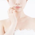 すっぴんが普通?女性介護職員のための夜勤のあれこれ