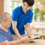 介護業界未経験の私がショートステイの管理者(施設長)になるまで