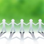同僚に好かれる介護職員の特徴とは?