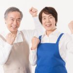 介護職は何歳まで働くことができる?60歳70歳のシニアに年齢制限はあるのか