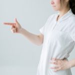 スピーチロックとは？介護現場での事例と言い換え表現