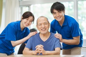 介護職のやりがいや魅力とは?仕事内容や向いている人を紹介!